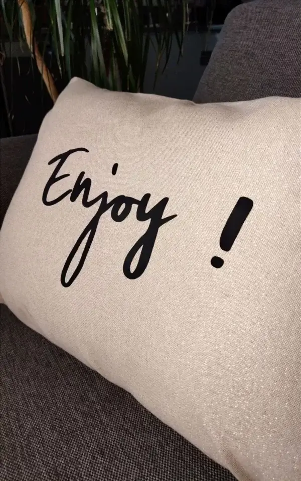 Housse de coussin « Enjoy »