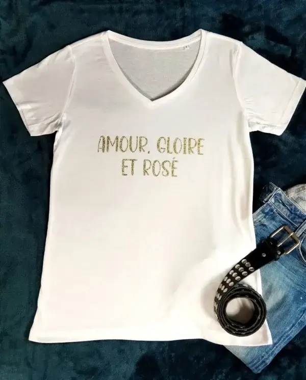 Tee-shirt blanc col V « Rosé »