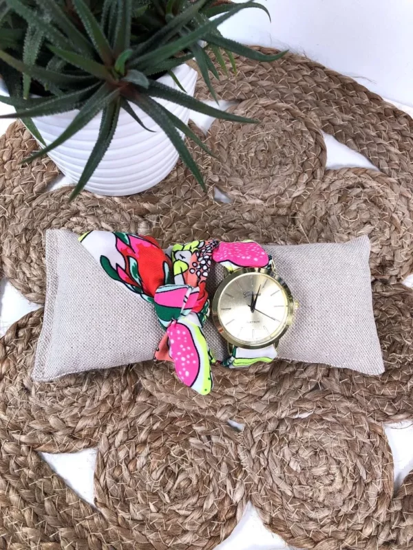 Montre femme à bracelet en tissu viscose fluo