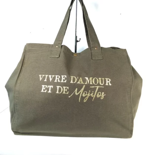 Sac fourre-tout couleur Kombu Green avec flocage "Vivre d'Amour et de Mojitos" en or pailleté