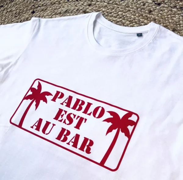 Tee-shirt homme Pablo est au Bar". Tee-shit Blanc et rouge, spécial Férias.