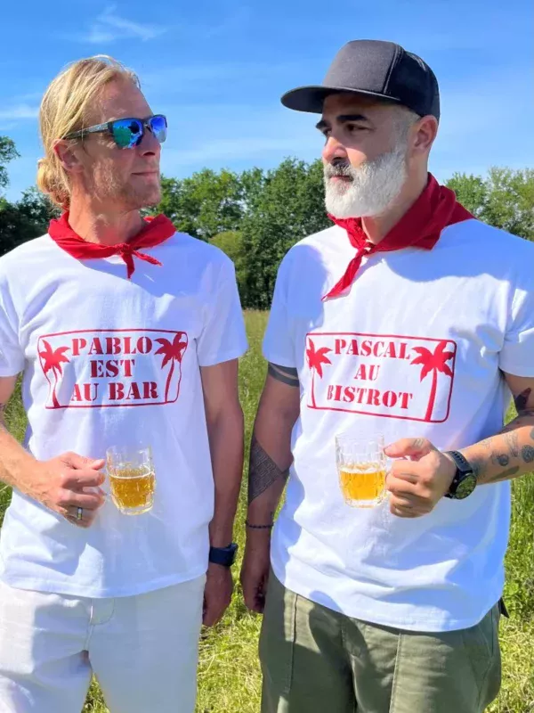 Tee-shirt homme Pablo est au Bar". Tee-shit Blanc et rouge, spécial Férias.